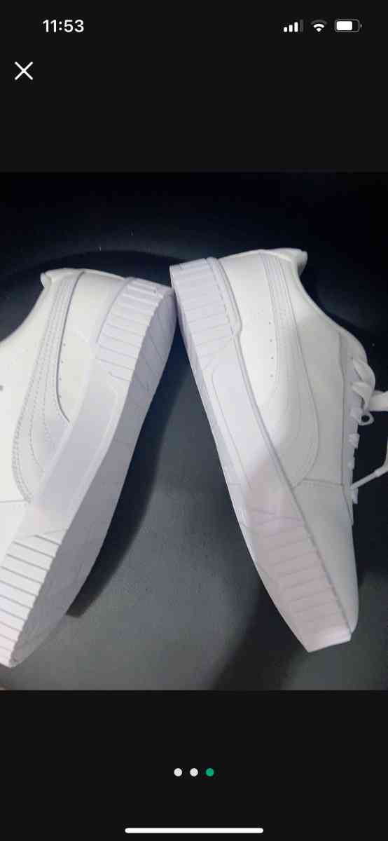 shoes - Brooklyn, New York - FleaMarketBay