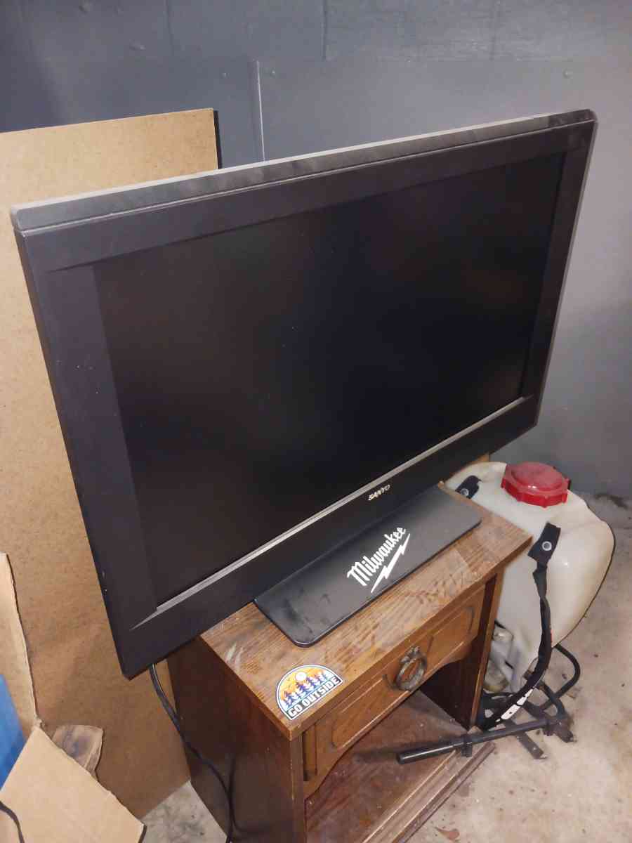 Sanyo DP32648 Television LCD Flat Screen TV PC HDMI VGA RCA - Greer, South Carolina - FleaMarketBay