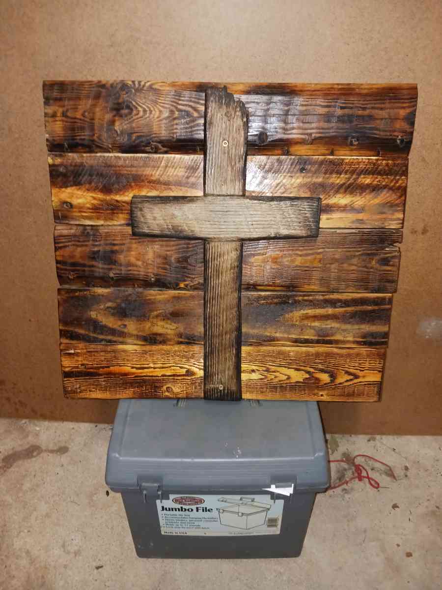Handmade rustic Wooden plaque with cross I built - Greer, South Carolina - FleaMarketBay
