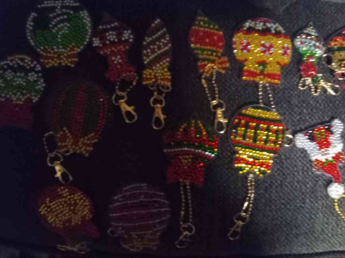 keychain all size keychain each - Cleveland, Ohio - FleaMarketBay