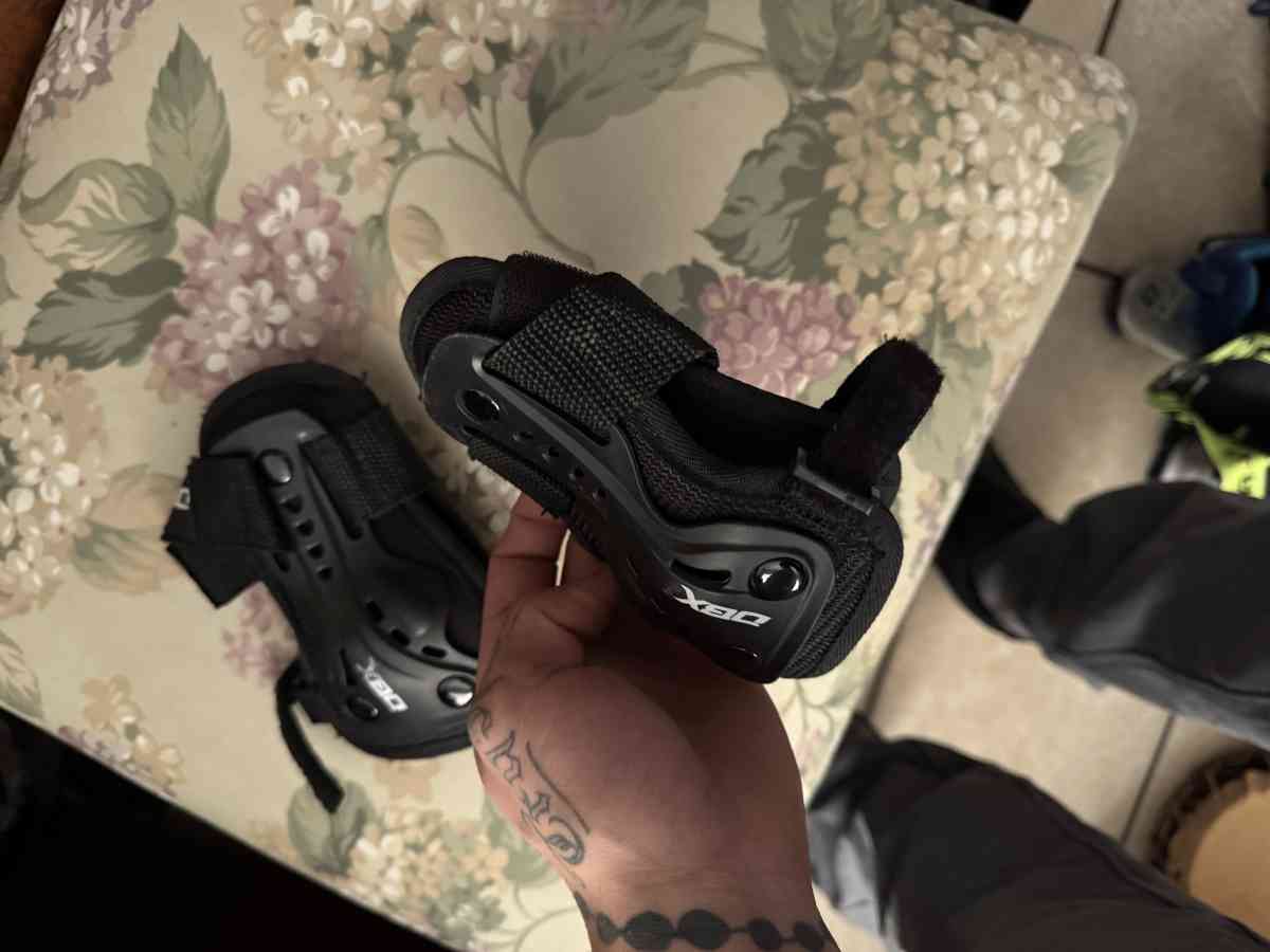 Riding gear - Aguila, Arizona - FleaMarketBay