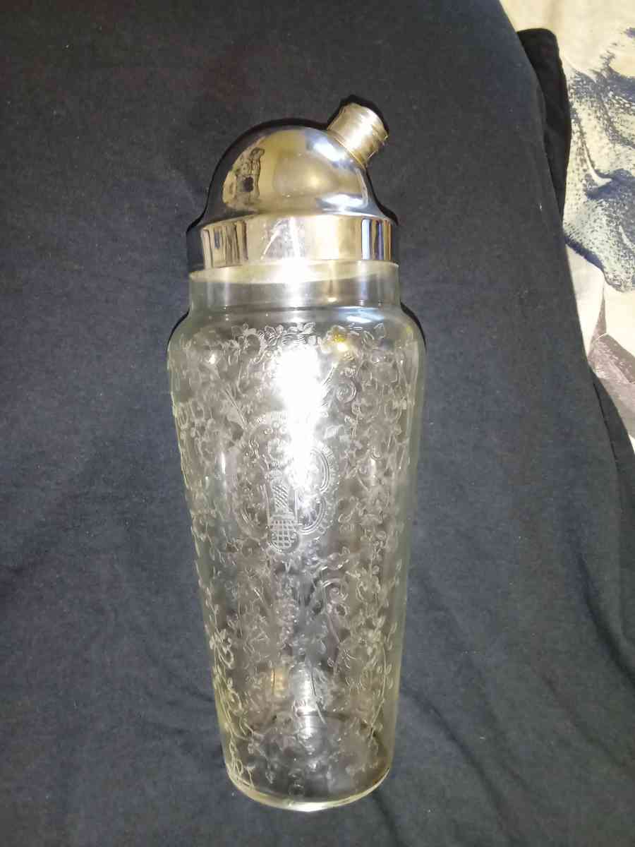 Rare Cambridge Glass Cocktail Mixer - Avon Park, Florida - FleaMarketBay