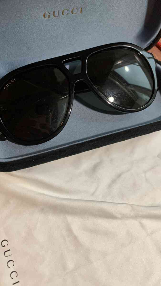 gucci glasses - Belleville, Michigan - FleaMarketBay