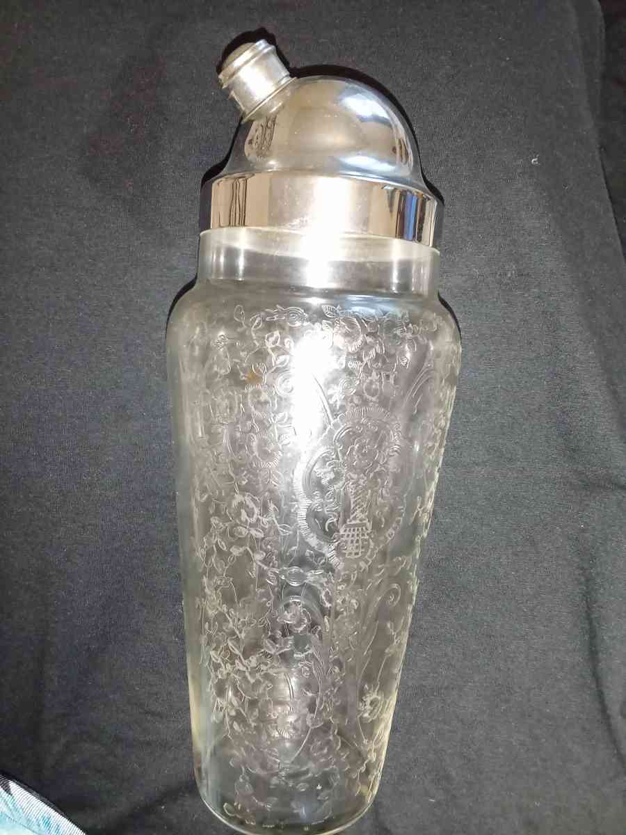 Rare Cambridge Glass Cocktail Mixer - Avon Park, Florida - FleaMarketBay