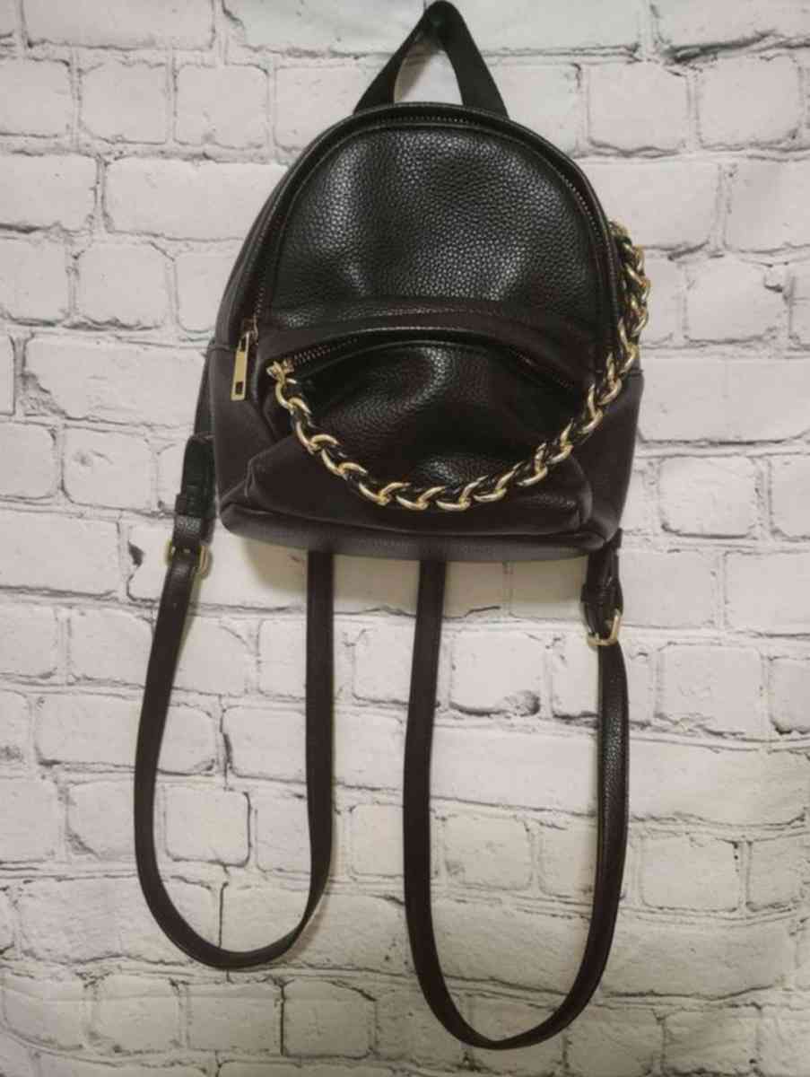 Womens Unbranded Black Backpack - Kansas City, Missouri