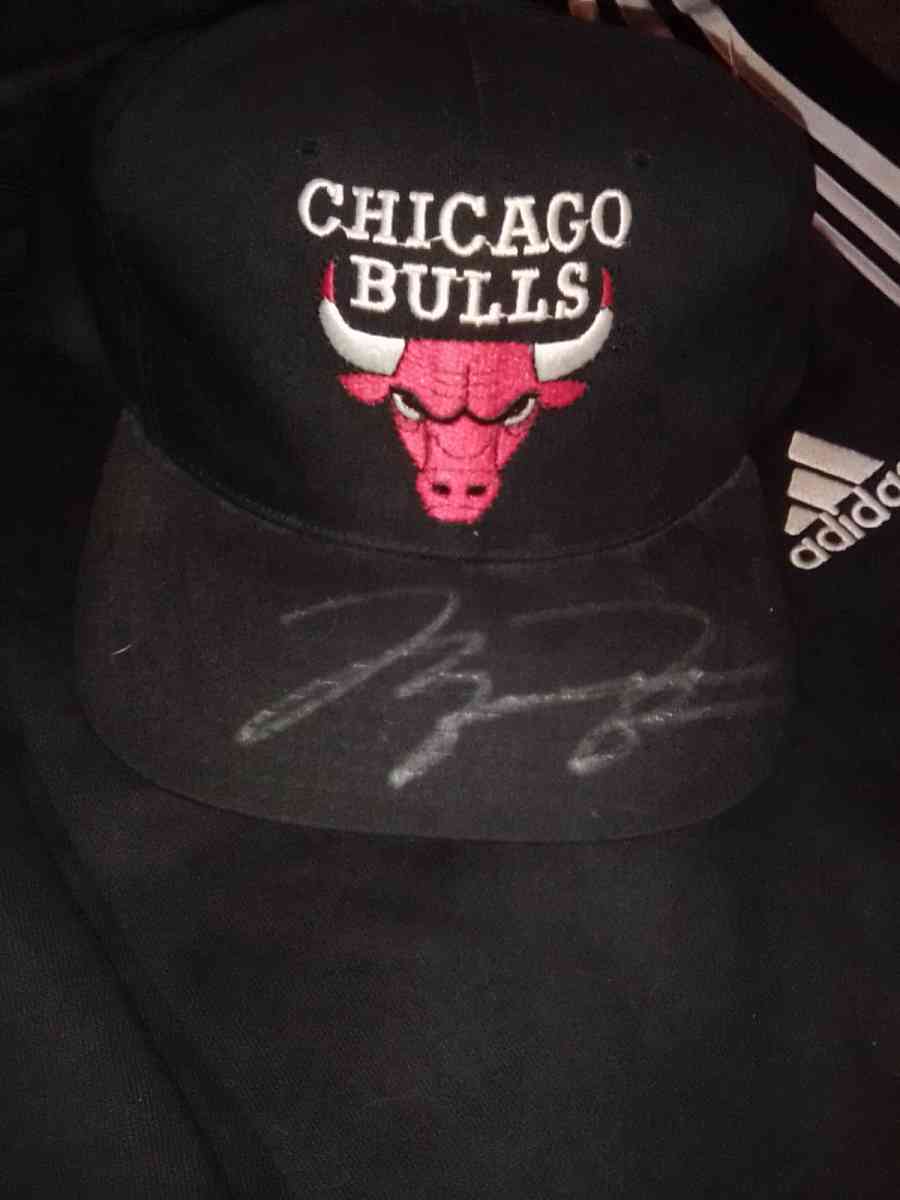 Michael Jordan signed autographed Chicago bulls hat - Houlton, Maine - FleaMarketBay