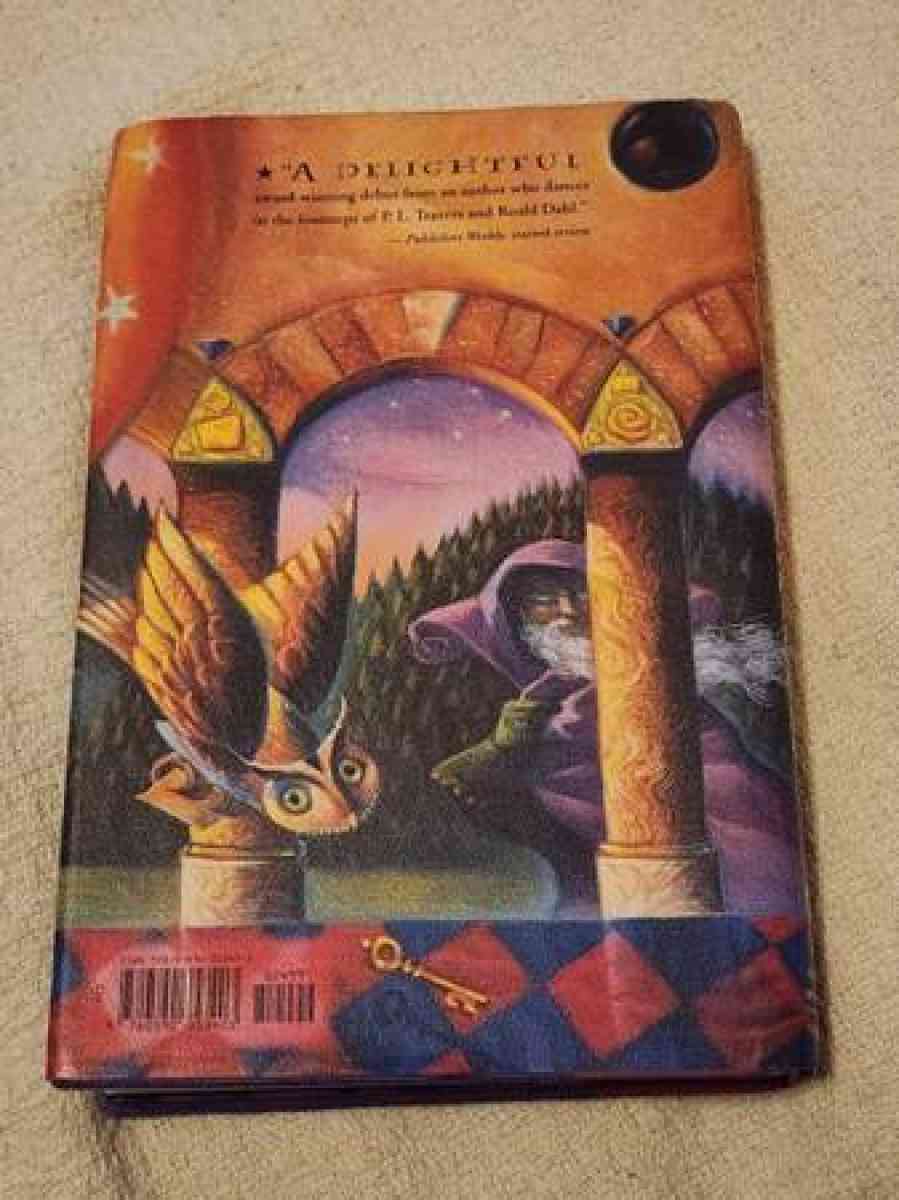 Harry Potter and the Sorcerers Stone book - Clinton, Massachusetts - FleaMarketBay