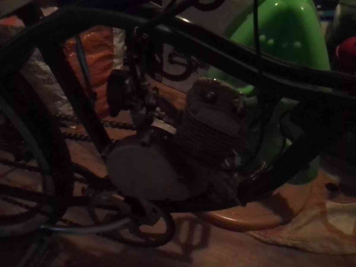 bicycle with motor to drive - Cadott, Wisconsin - FleaMarketBay