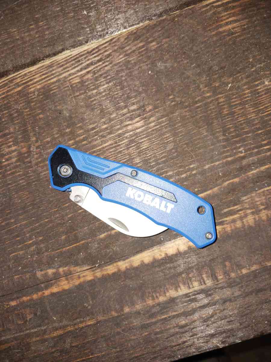 Kobalt Hawkbill blade pocketknife - Greer, South Carolina - FleaMarketBay