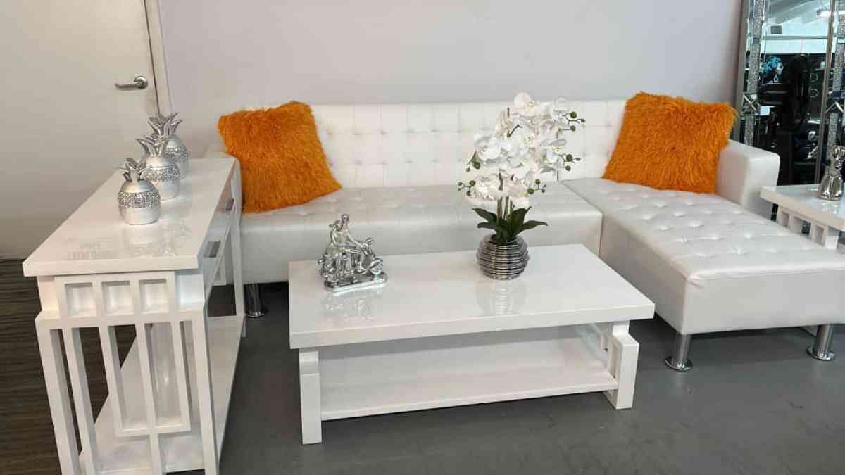 sof cama - Miami Beach, Florida - FleaMarketBay