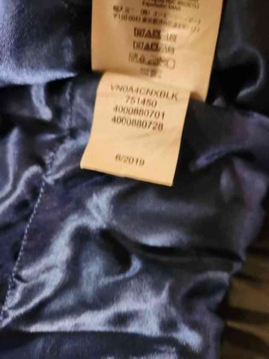 vans jacket - Clinton, Massachusetts - FleaMarketBay