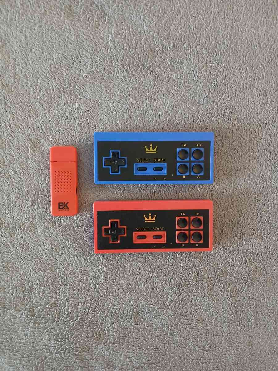 8 Bit King 4K Extreme Mini Game Box HDMI FD600 - North Hollywood, California - FleaMarketBay