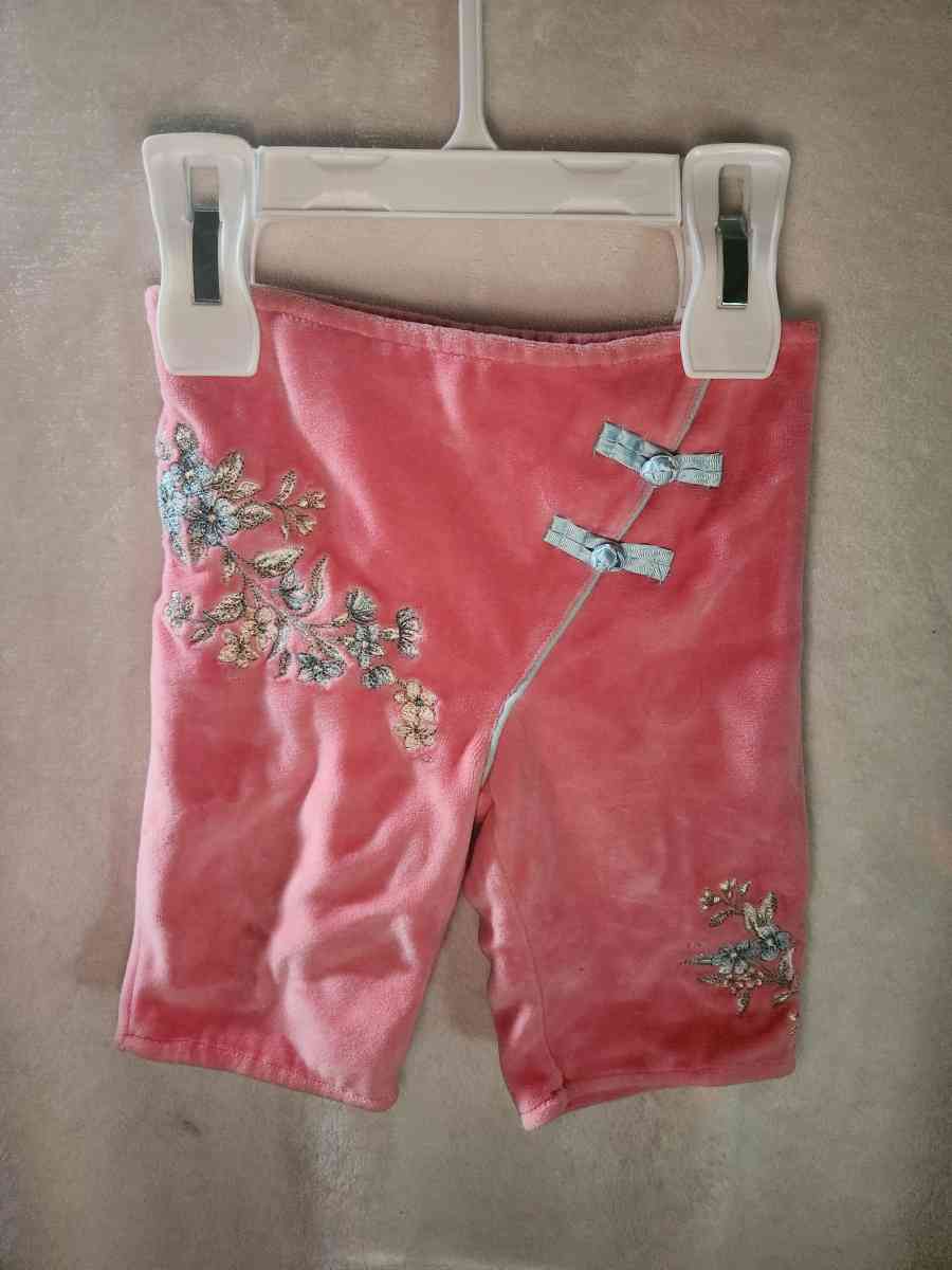 3 Months Baby Girls Salmon Pink Outfit - Kansas City, Missouri - FleaMarketBay