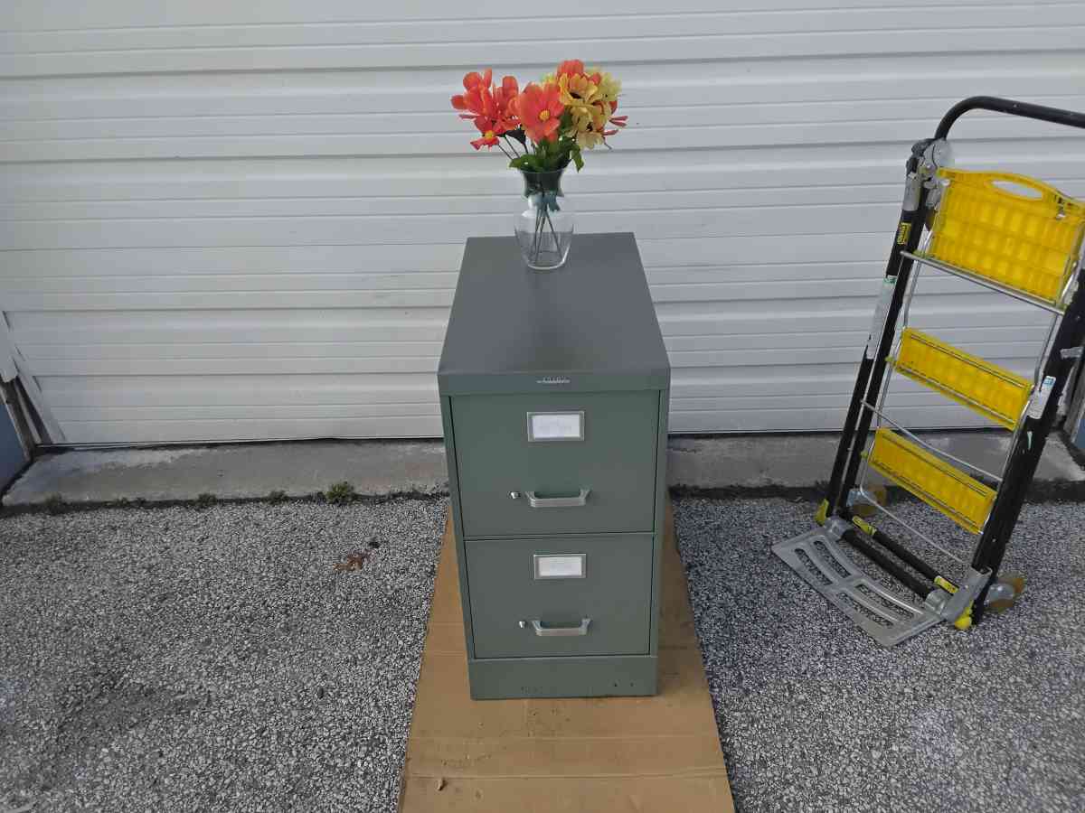 Well Made Light Green Filling Cabinet Very Clean Like New - Williamstown, New Jersey