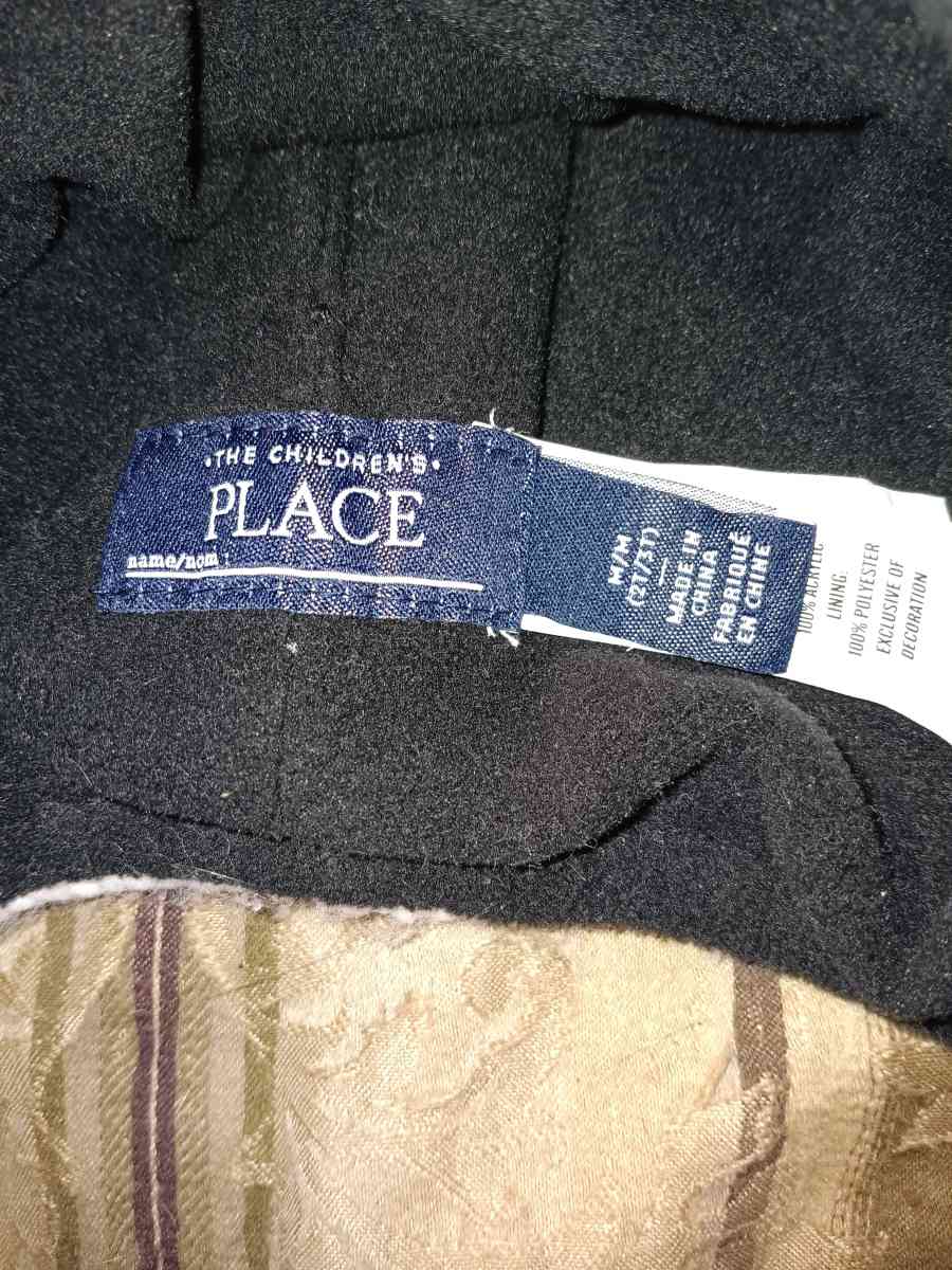 Boys shark beanie       H1 - Prentiss, Mississippi - FleaMarketBay