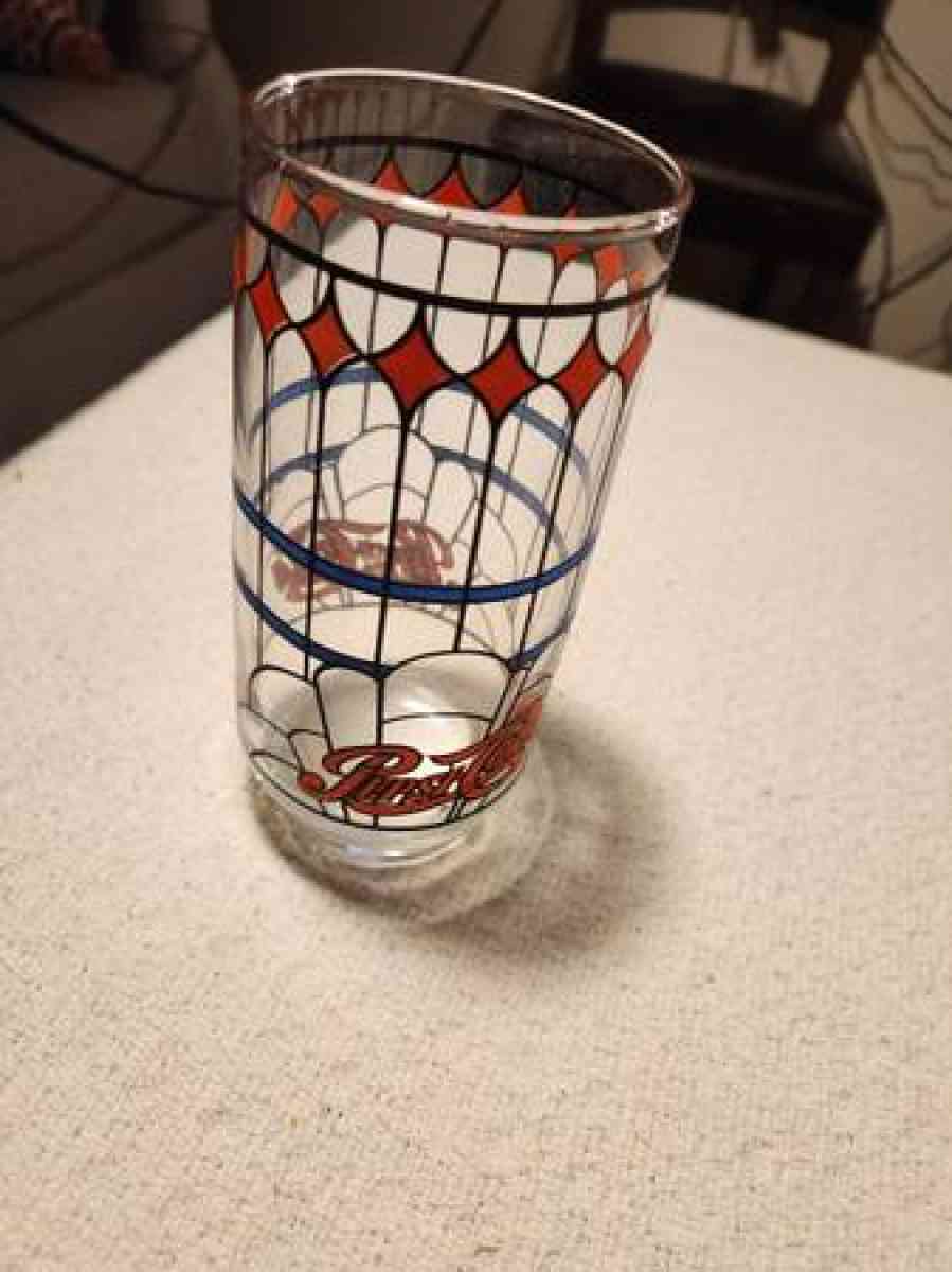 vintage 70a pepsi glass