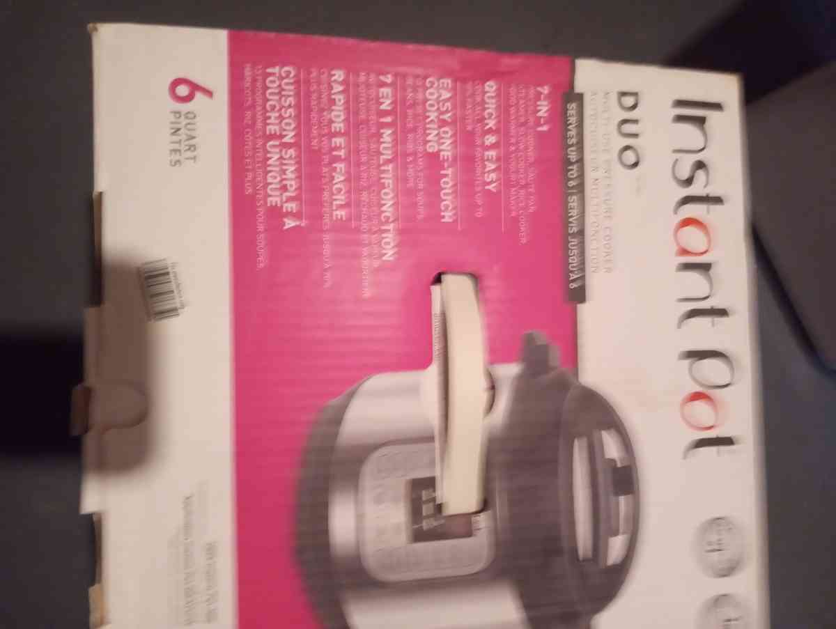 6 qt instant pot pressure cooker - Reading, Pennsylvania - FleaMarketBay