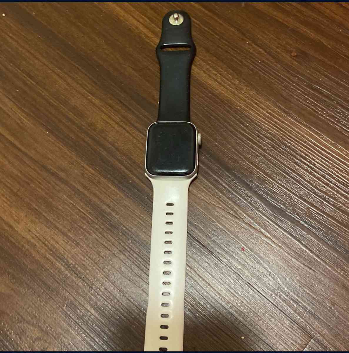 apple watch - Alicia, Arkansas