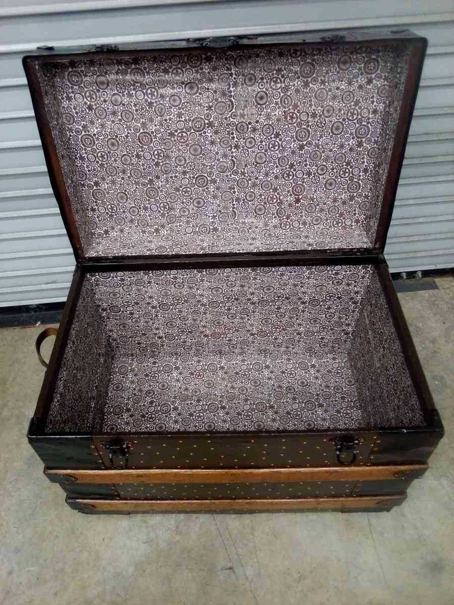 Groskopf Bros Steamer Trunk - Portland, Oregon - FleaMarketBay
