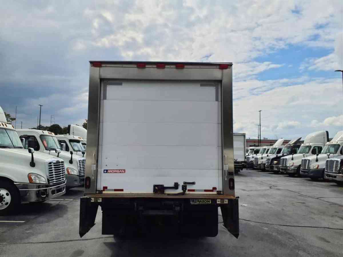 2018 ISUZU NPR Box Truck or Refrigerated Van - Aurora, Colorado - FleaMarketBay