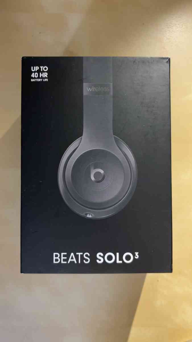 Beats Wireless Bluetooth Headphones