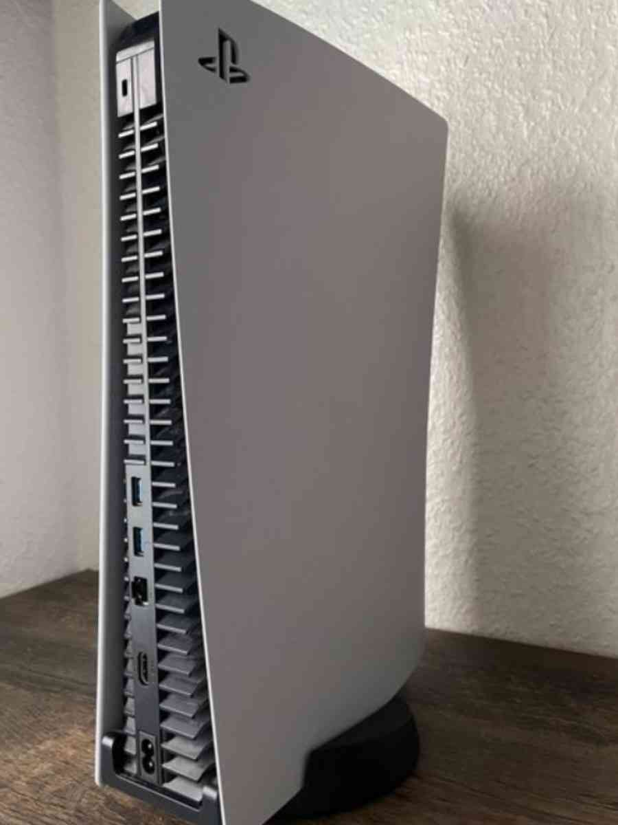 Playstation 5 - Danbury, Wisconsin - FleaMarketBay