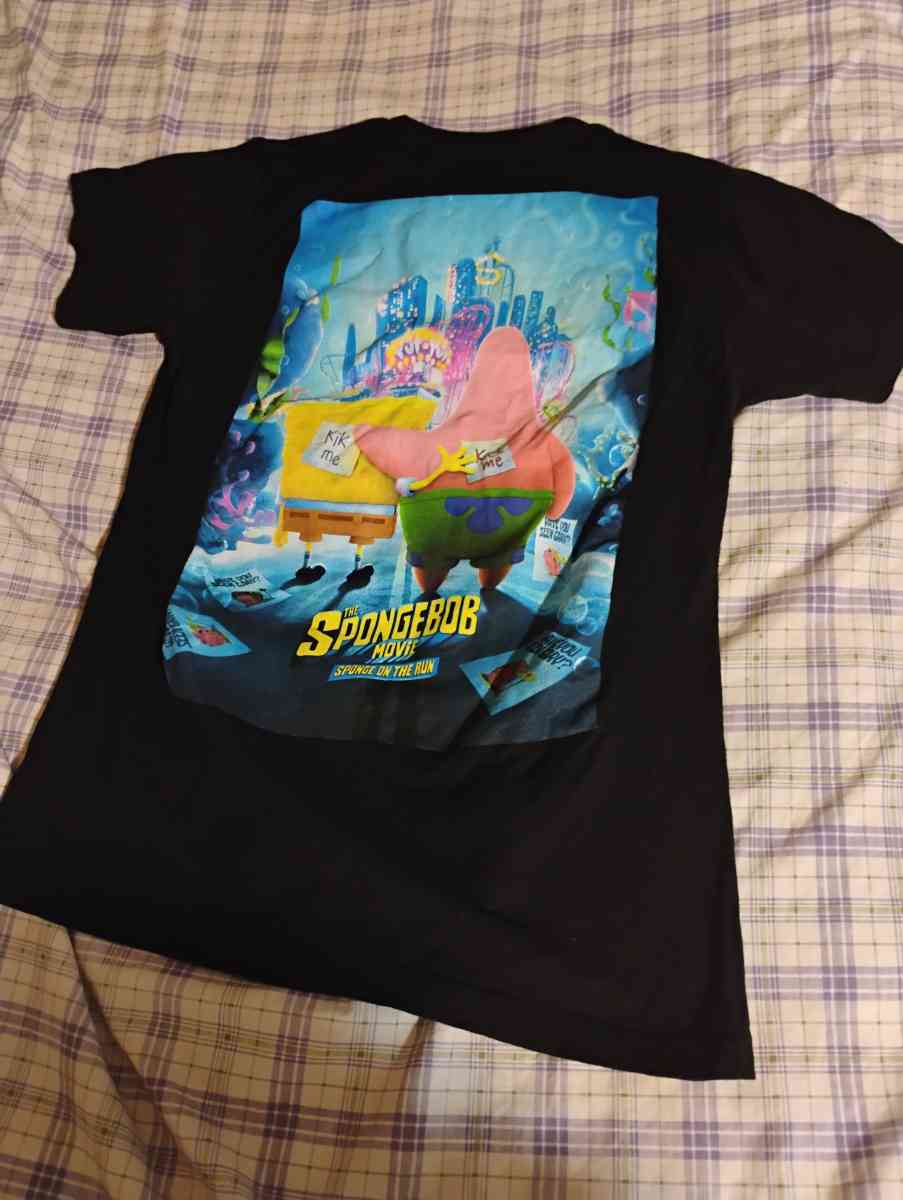 the shirt of the size 20S I am selling shirt of SpongeBob - South River, New Jersey - FleaMarketBay