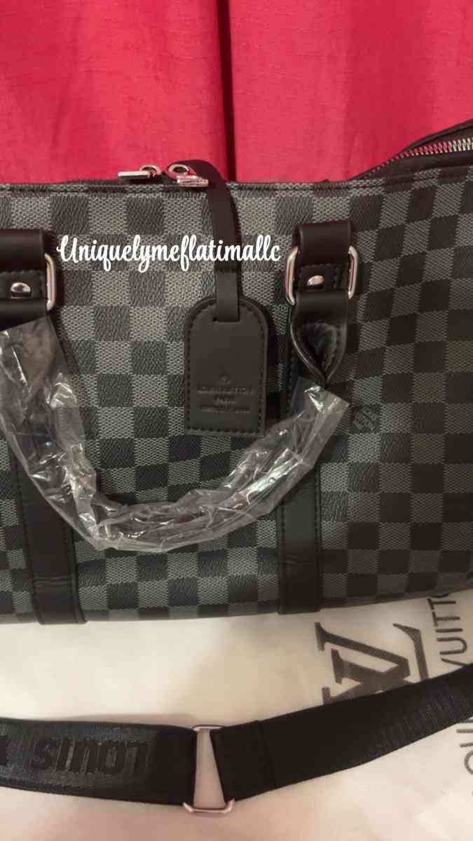 Duffel Bag Large Leather - Neosho, Missouri - FleaMarketBay