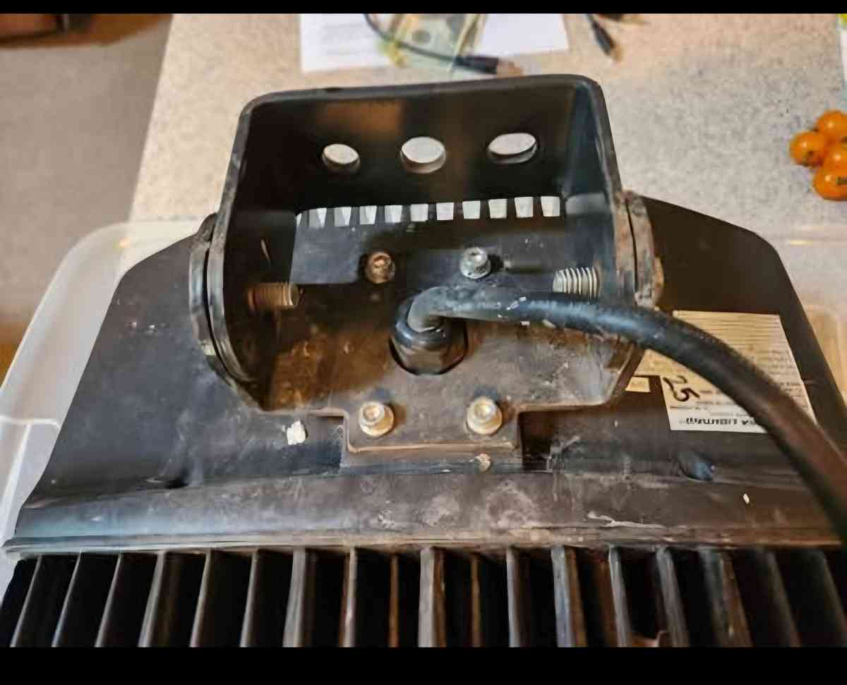 Flood Light Outdoor - Nokesville, Virginia - FleaMarketBay