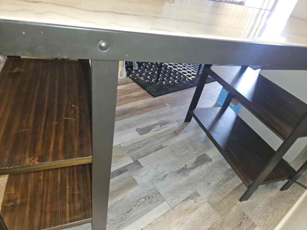 marble top desk - Aurora, Colorado - FleaMarketBay