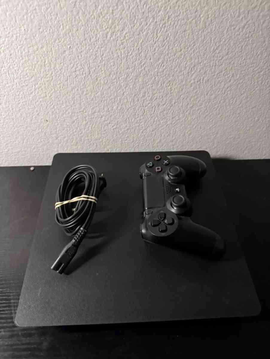 PlayStation 4 Slim 1TB With Wireless controller - Hampton, Florida - FleaMarketBay