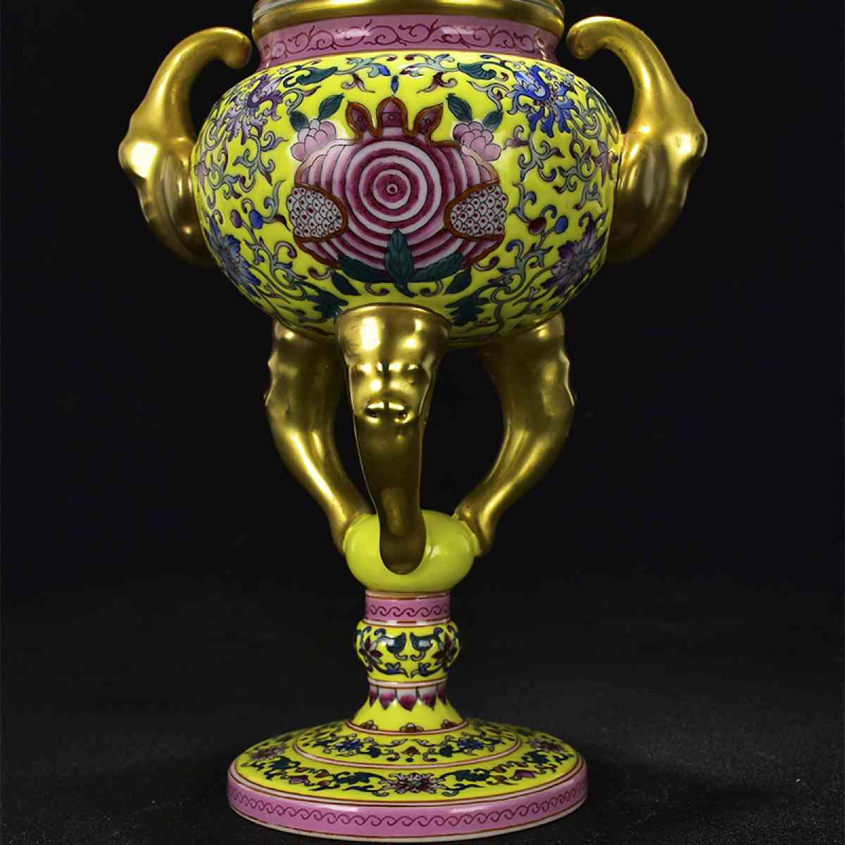 Asian famille rose porcelain Chinese antique porcelain ceram - Alicia, Arkansas - FleaMarketBay