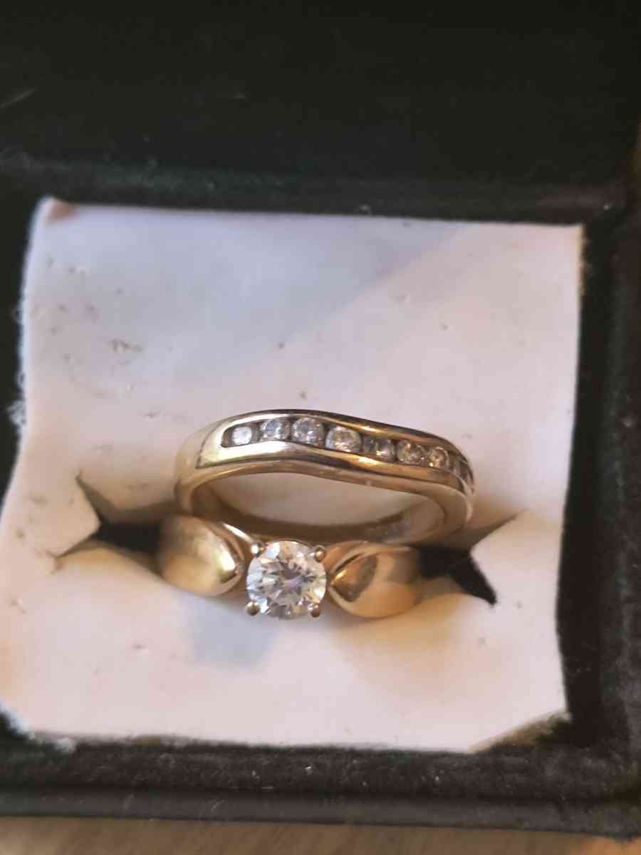 wedding ring - Greenville, Illinois - FleaMarketBay