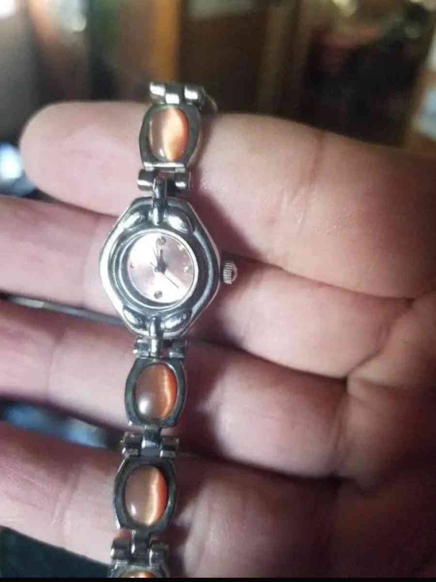 Geneva Watch and Bracelet set - Hudson, New Hampshire