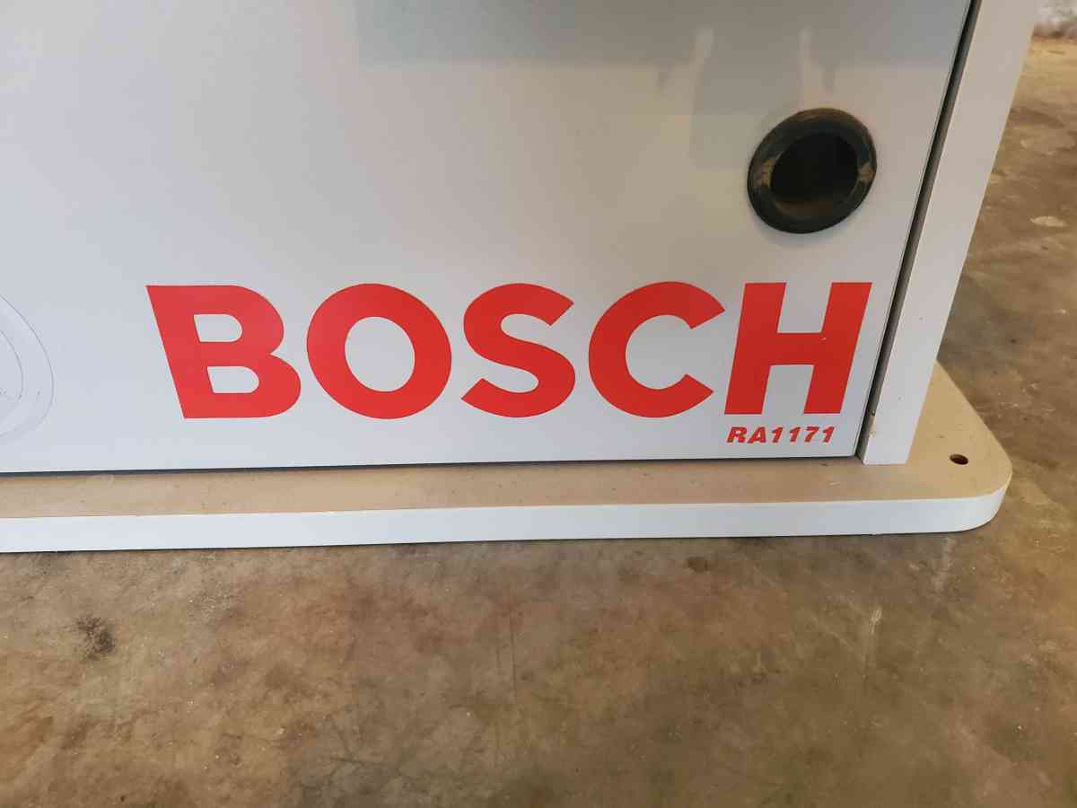 Bosch  Router Table  Includes Fence Board  Model RA1171  Lig - Plano, Texas - FleaMarketBay