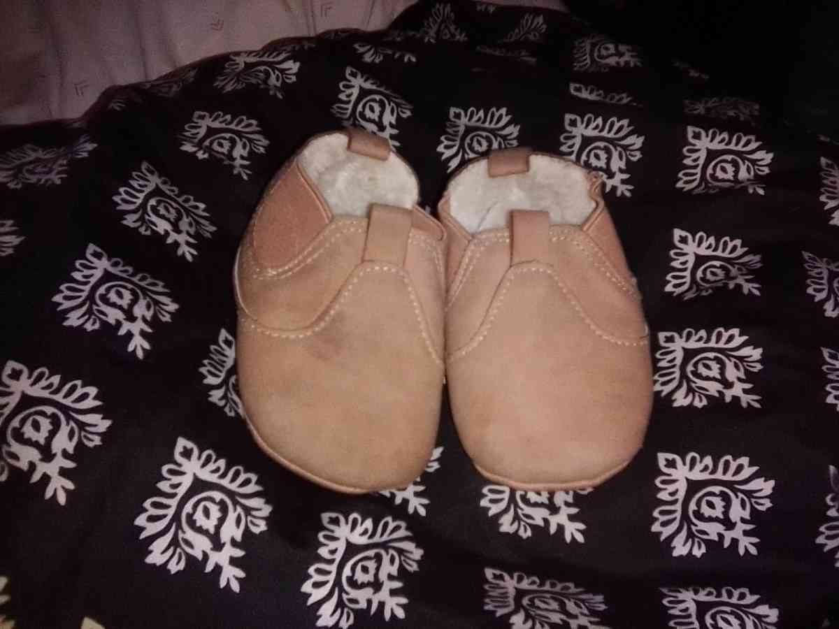 baby shoes - El Dorado, Arkansas - FleaMarketBay