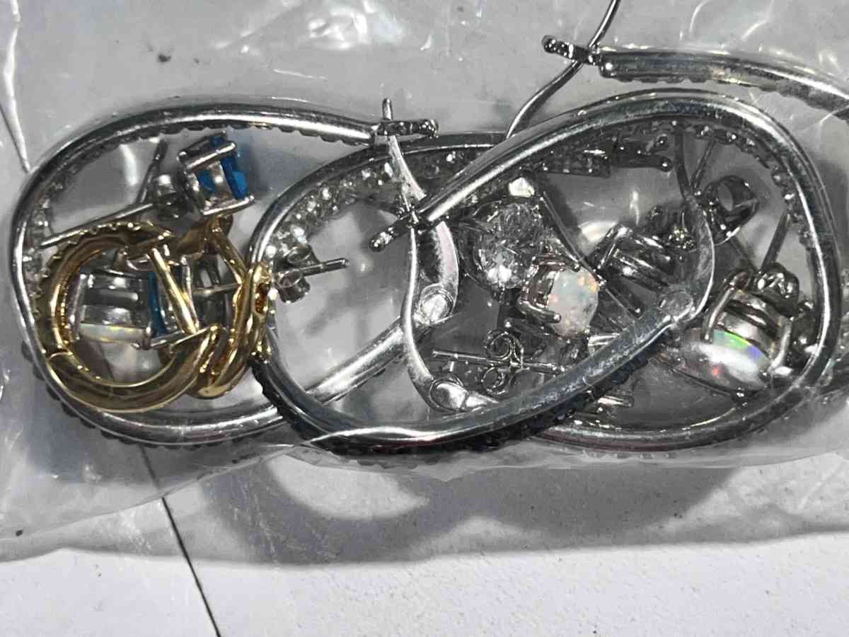 Jewelry Bags bulk - Des Moines, Iowa - FleaMarketBay