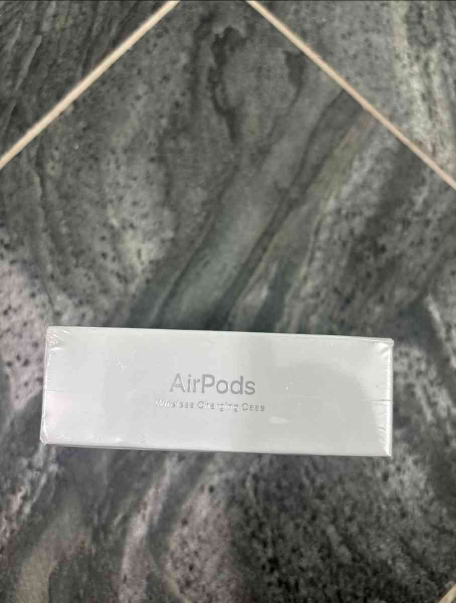Airpods 1st Gen - Vancouver, Washington - FleaMarketBay
