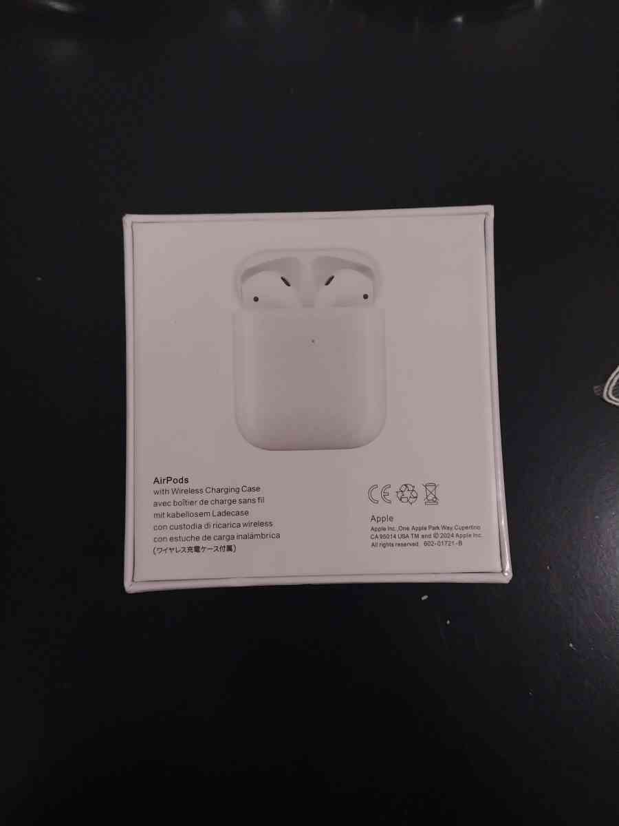 Apple airpods - Addison, Illinois - FleaMarketBay