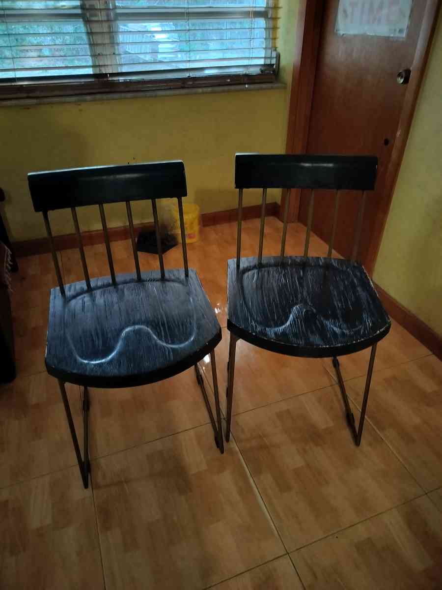 Madrid Pine Chairs - Miami, Florida