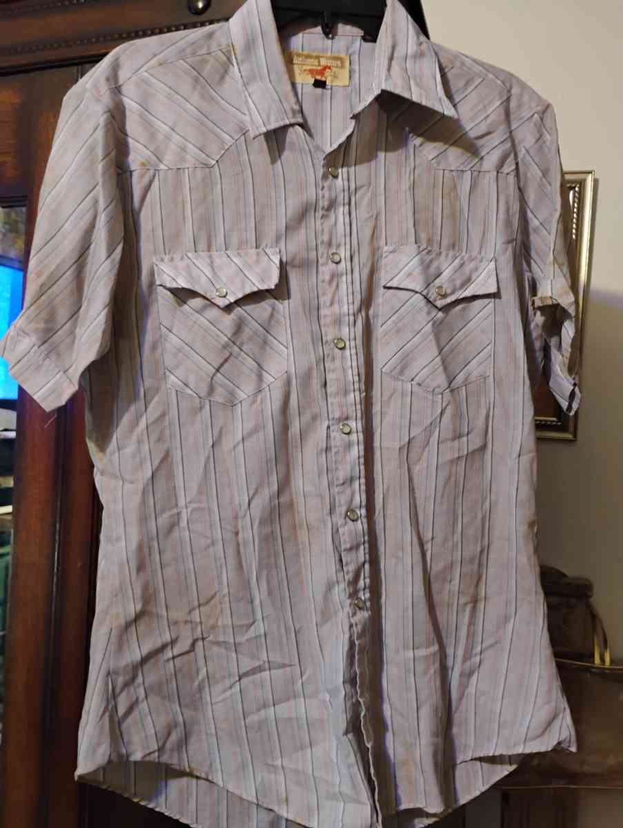 Vintage Western Wear - Baytown, Texas - FleaMarketBay