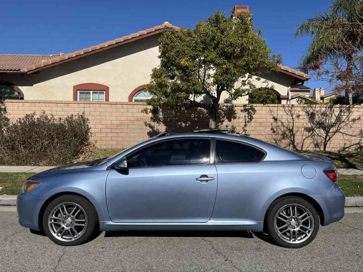 2008 Scion Tc Coupe - Ontario, California - FleaMarketBay