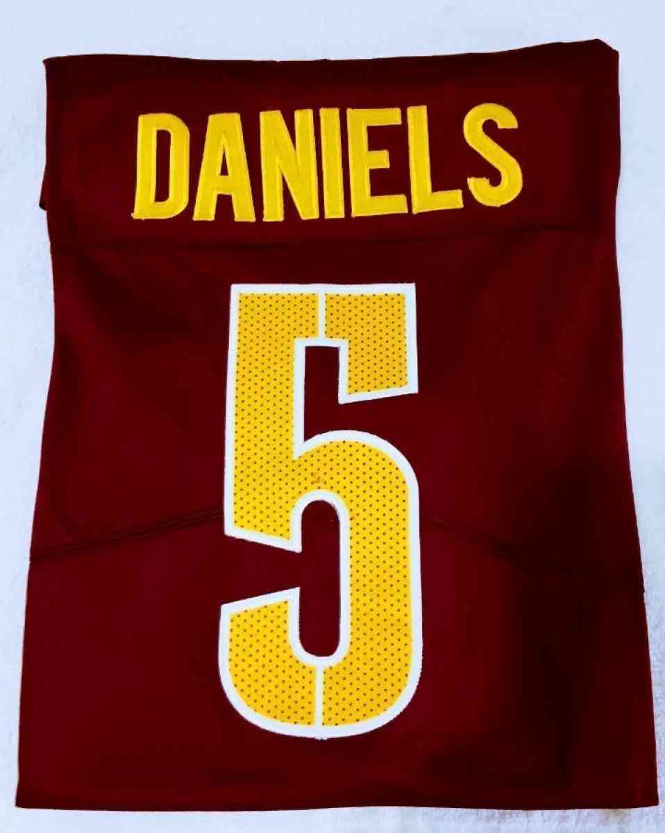 Jayden Daniels Commanders QB jersey XL Stitched - Manheim, Pennsylvania - FleaMarketBay