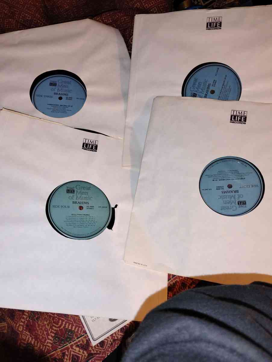 4 2sided records Brahmas musical master pieces in one - Laceys Spring, Alabama - FleaMarketBay