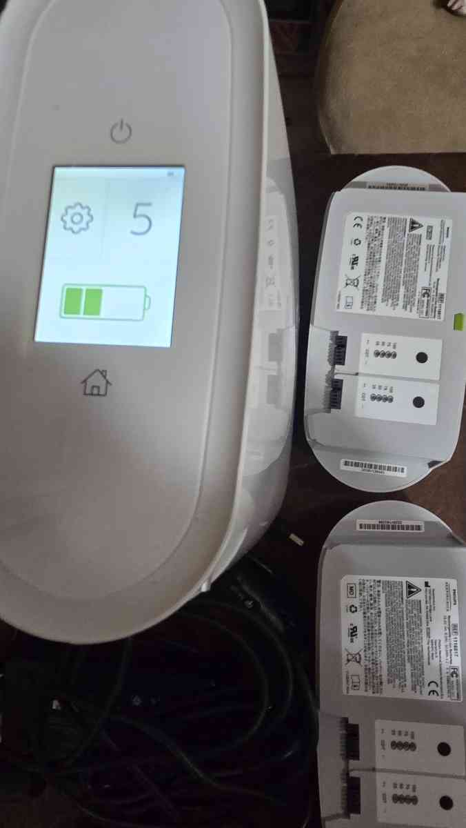 philips simply go mini portable oxygen concentrator - Trion, Georgia - FleaMarketBay