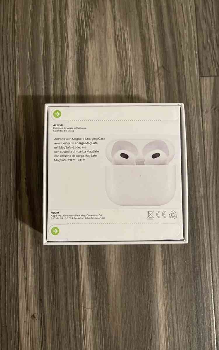 AirPod 3 wMagSafe Charger - Dacula, Georgia - FleaMarketBay