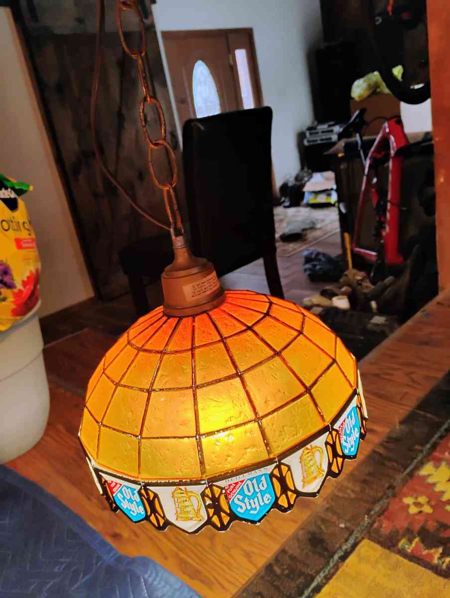 g Heileman Brewing Co light - Staunton, Illinois - FleaMarketBay