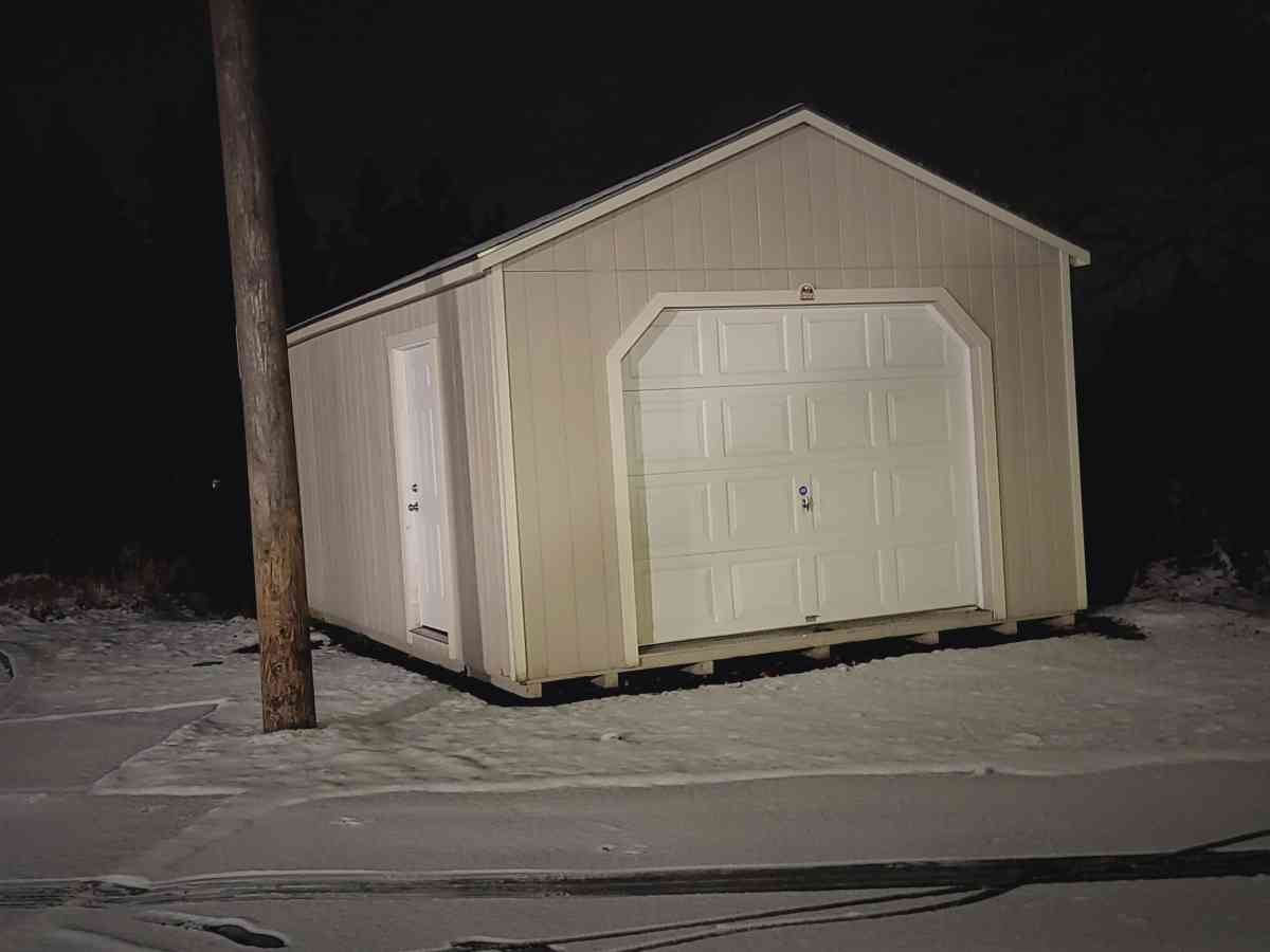 12 x 24 utility shed - Spokane, Washington
