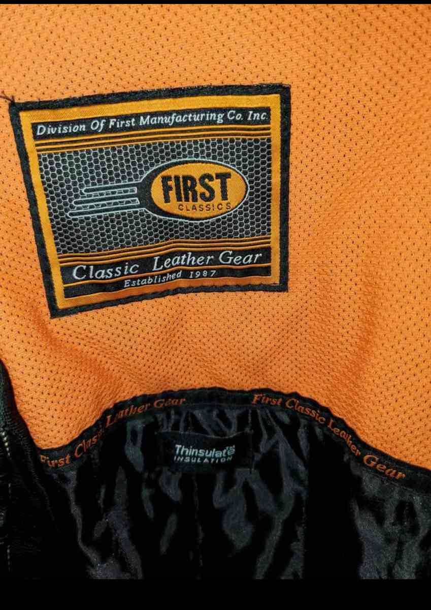 Mens Leather Jacket - Nokesville, Virginia - FleaMarketBay