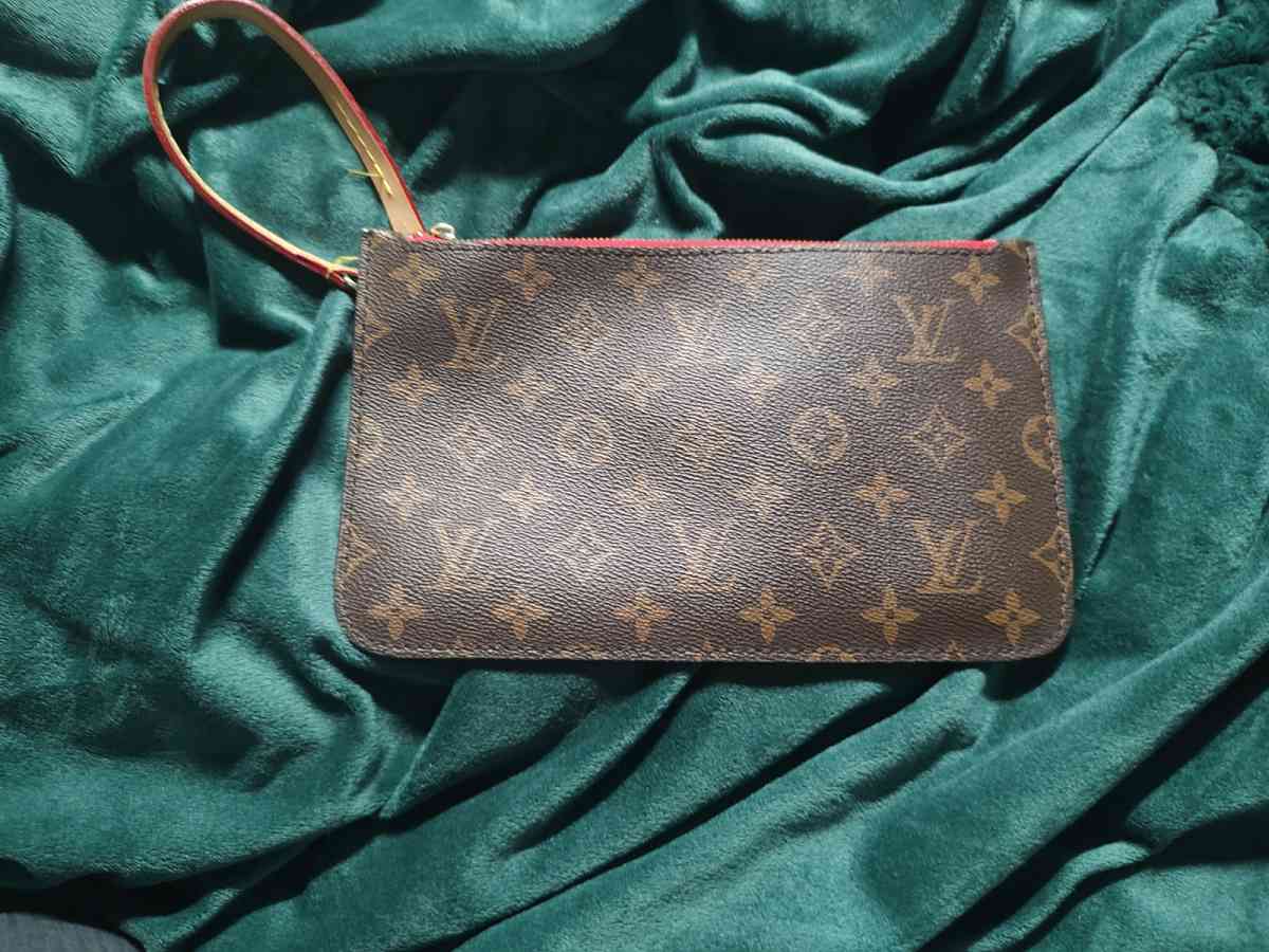 Large Louis Vuitton Neverfull shoulder bag - Saint Louis, Missouri - FleaMarketBay
